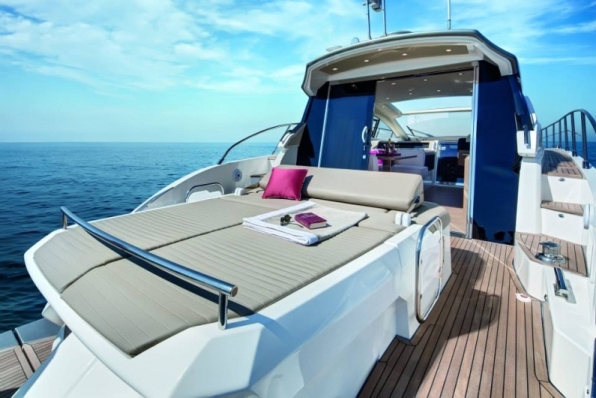 Azimut Atlantis 50 solarium