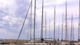 BAVARIA 42
