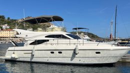 FERRETTI 430