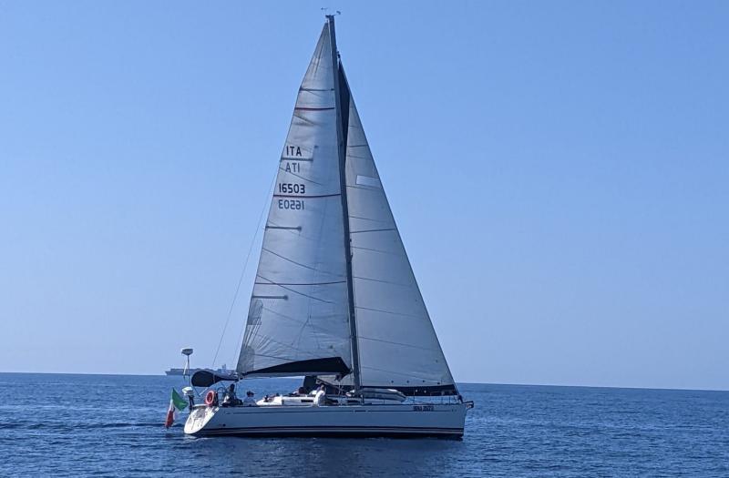 DUFOUR 44 PERFORMANCE