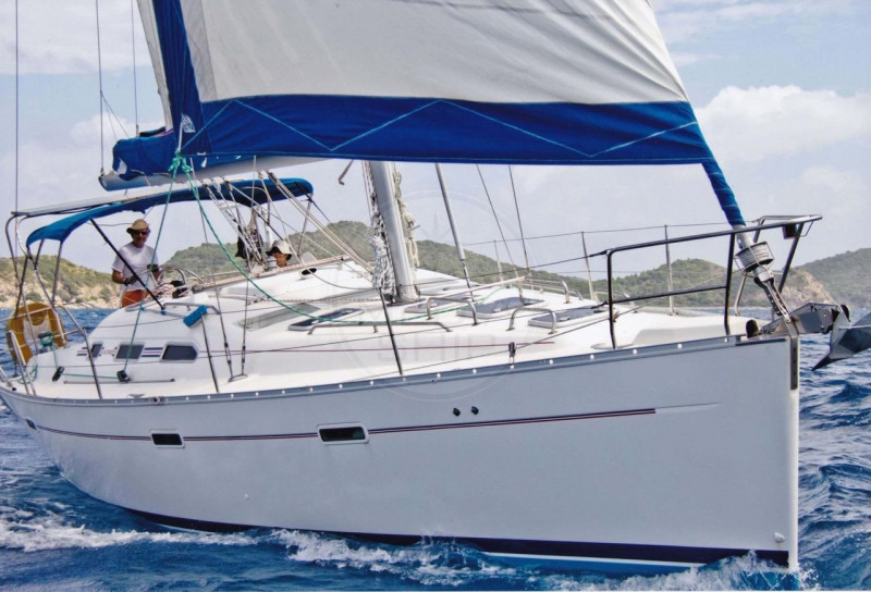 OCEANIS 393