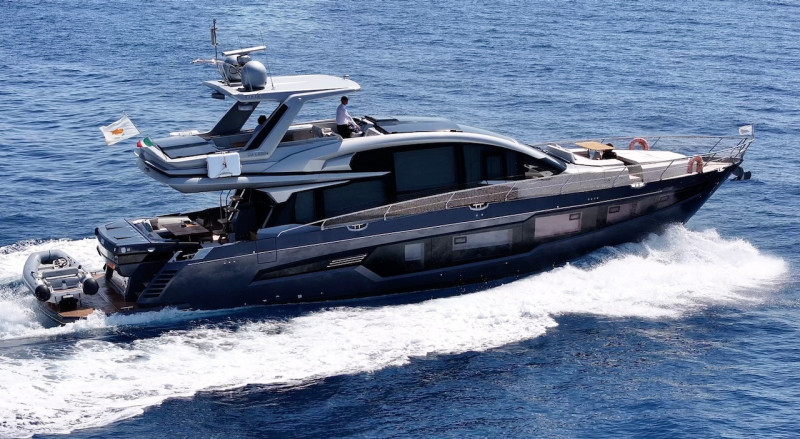 GALEON 700 SKYDECK