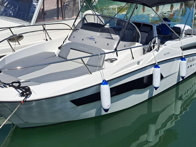 KARNIC 702