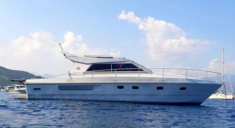 FERRETTI 40 ALTURA