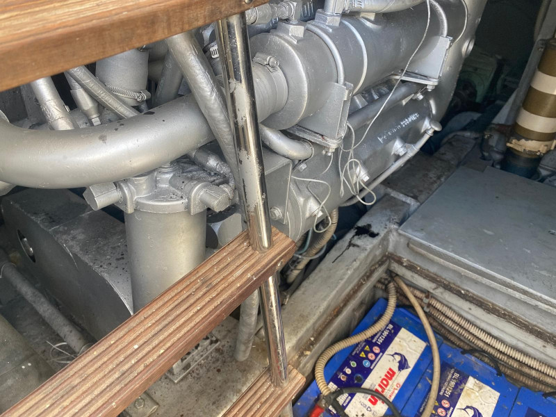 FERRETTI 52 S