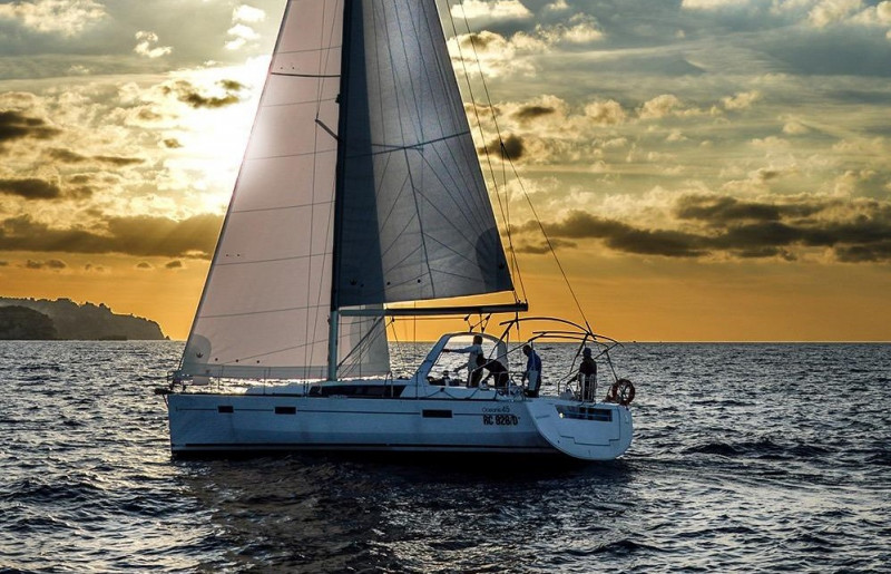 OCEANIS 45