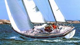  HALLBERG RASSY 42