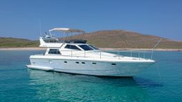 FERRETTI 52 S
